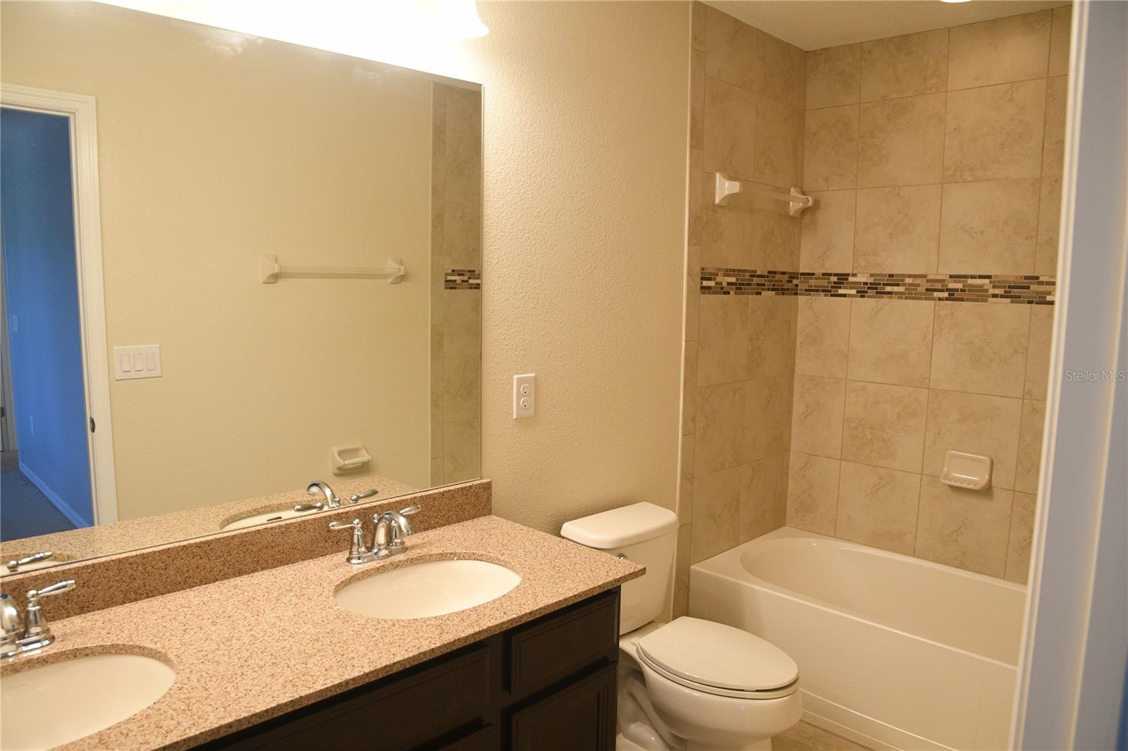 Image 31 of 36 For 1372 Mill Stream Lane