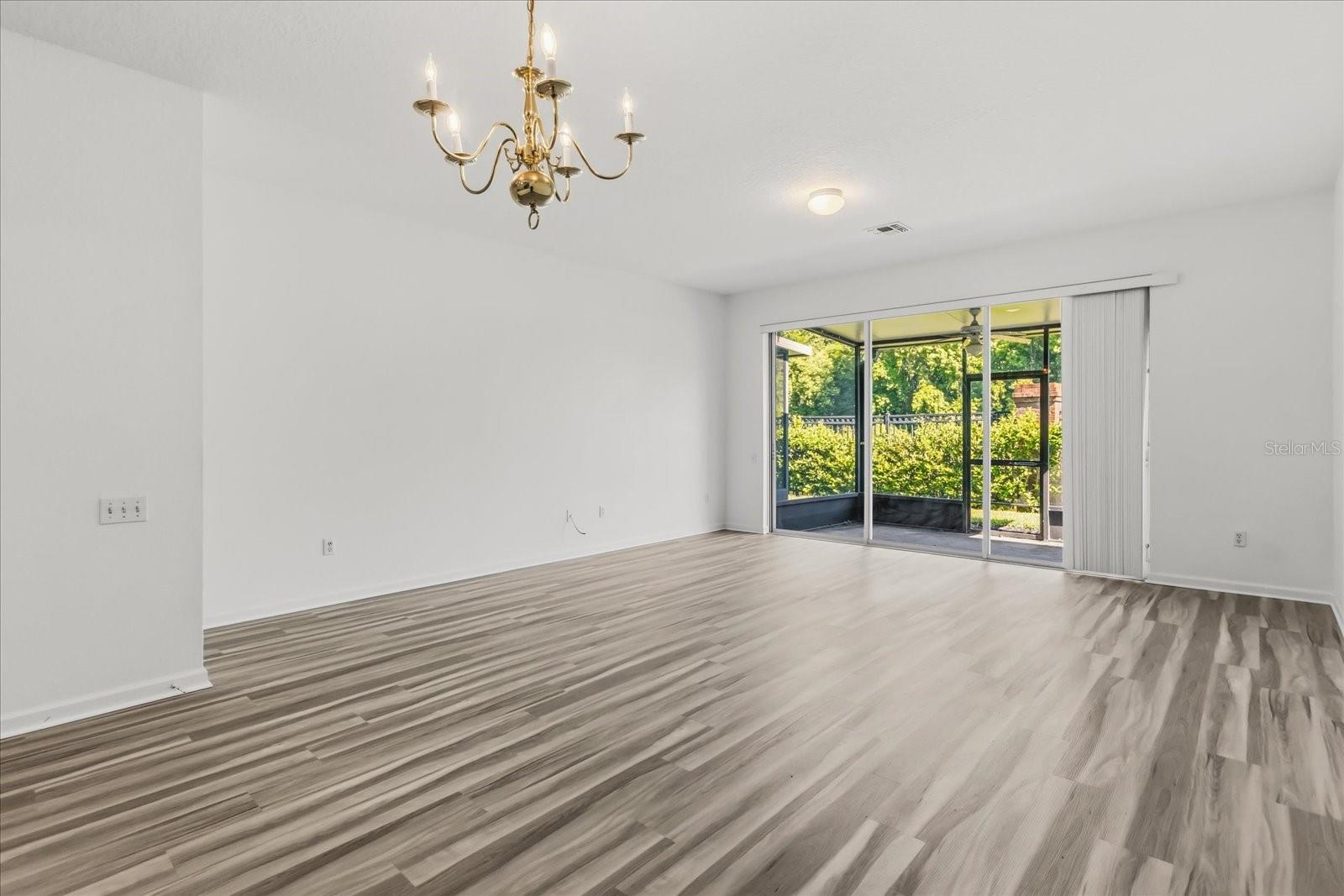 Image 17 of 34 For 5012 Hawkstone Drive