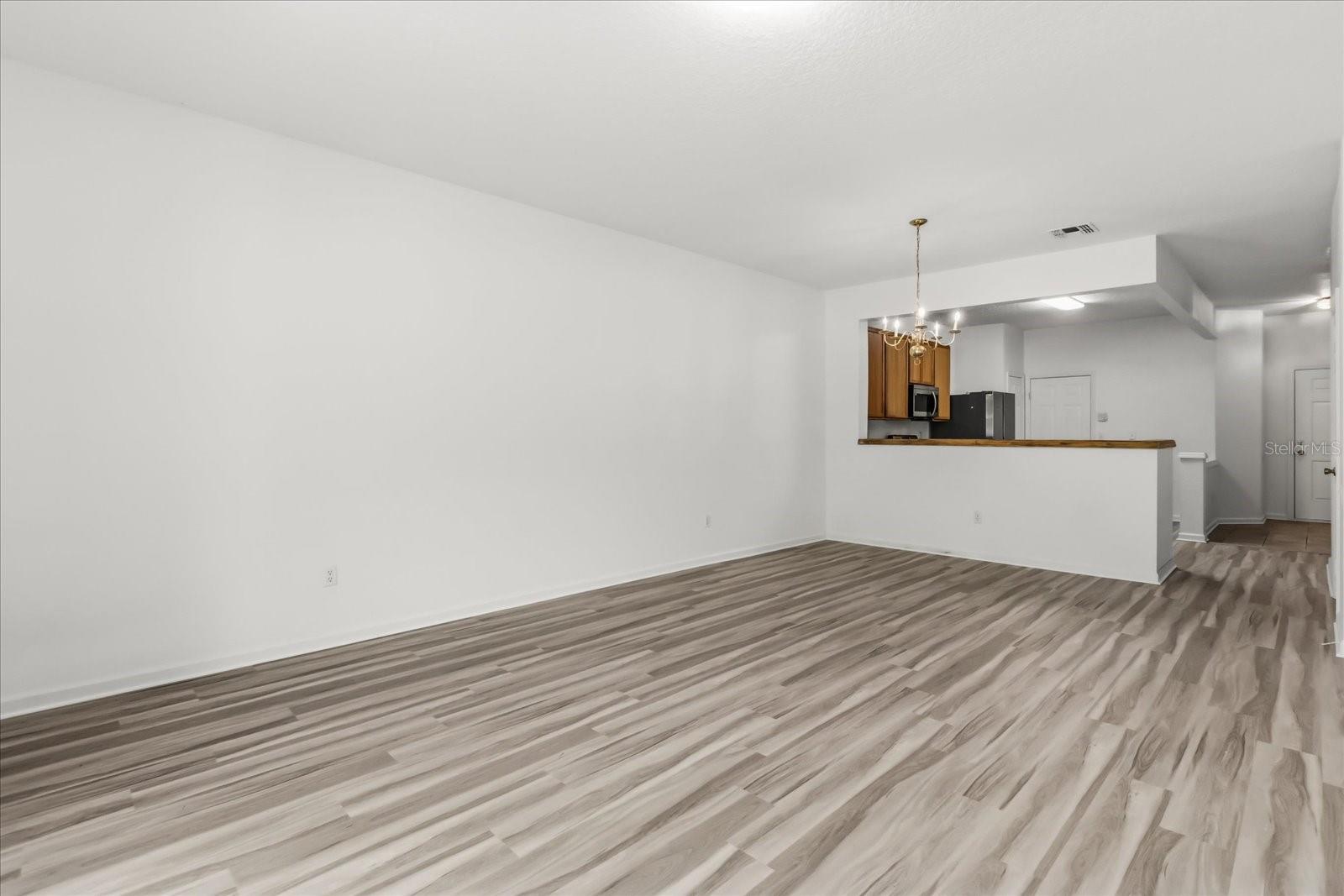 Image 19 of 34 For 5012 Hawkstone Drive