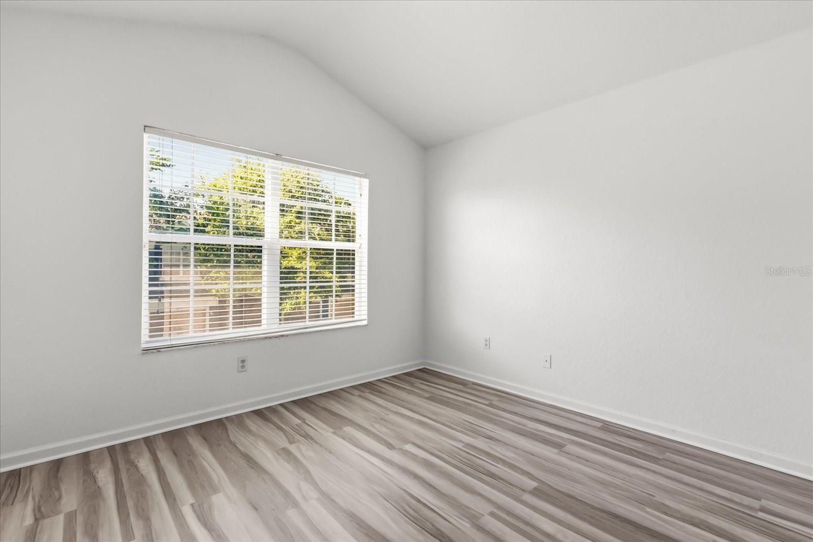 Image 25 of 34 For 5012 Hawkstone Drive