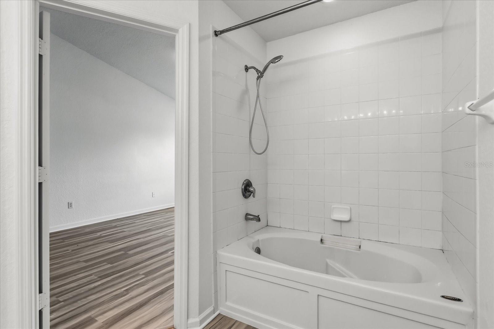 Image 31 of 34 For 5012 Hawkstone Drive