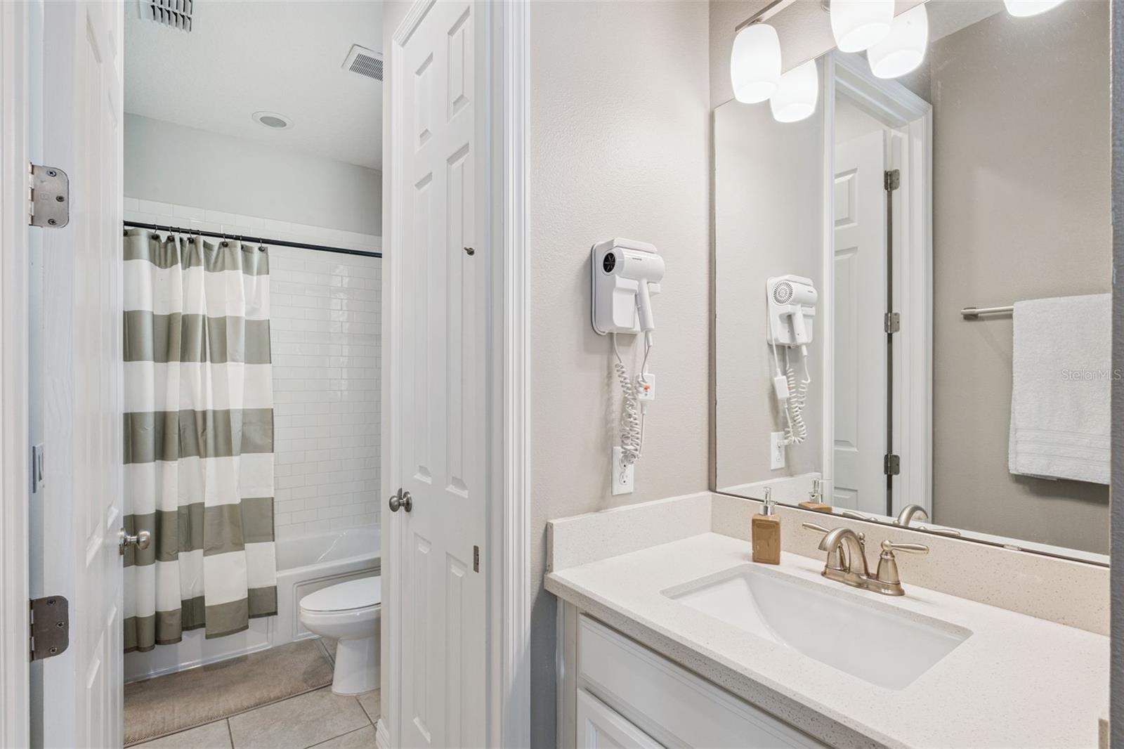 Image 31 of 51 For 1173 Fieldstone Circle