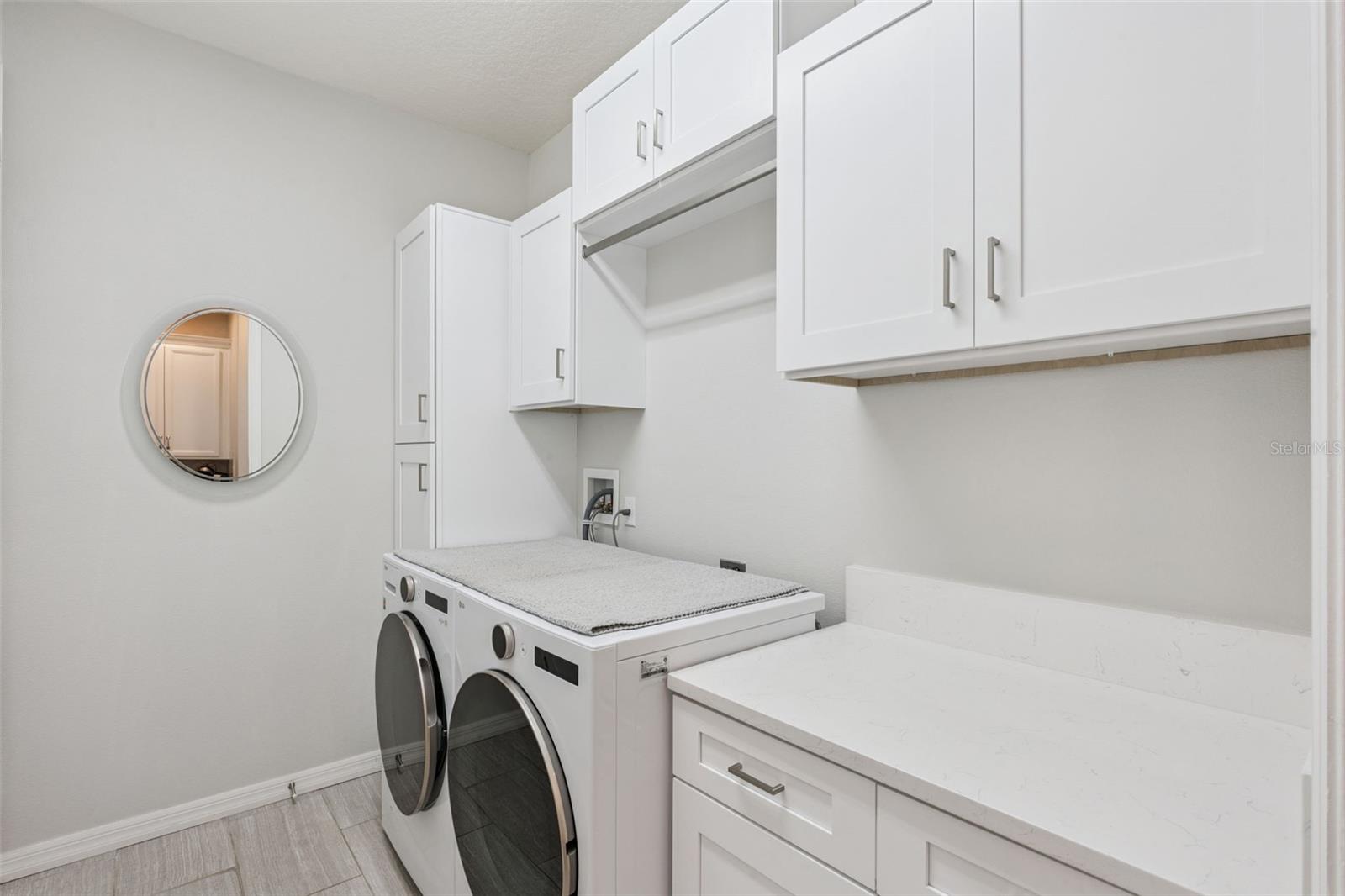 Image 37 of 51 For 1173 Fieldstone Circle