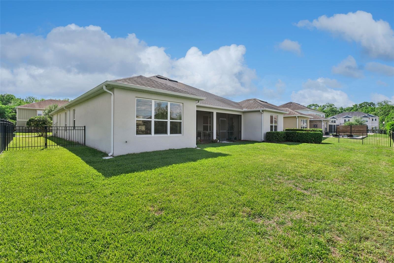 Image 41 of 51 For 1173 Fieldstone Circle