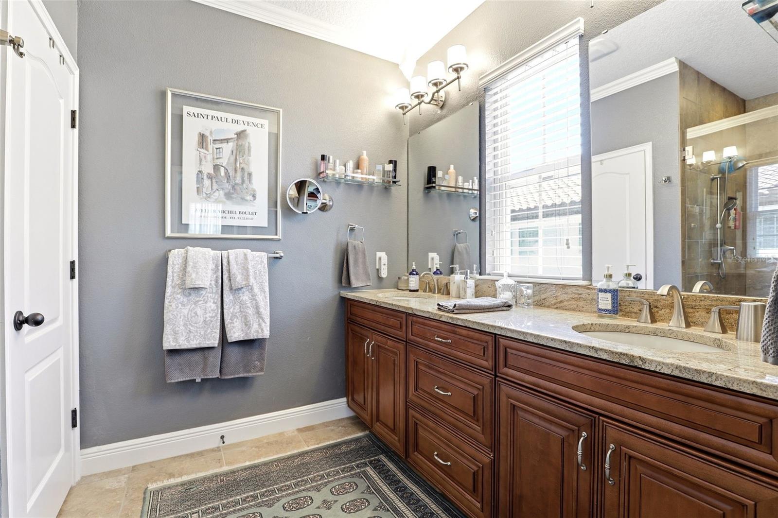 Image 32 of 48 For 1240 Lobelia Drive