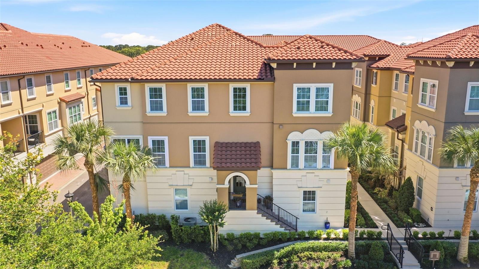 Image 4 of 48 For 1240 Lobelia Drive