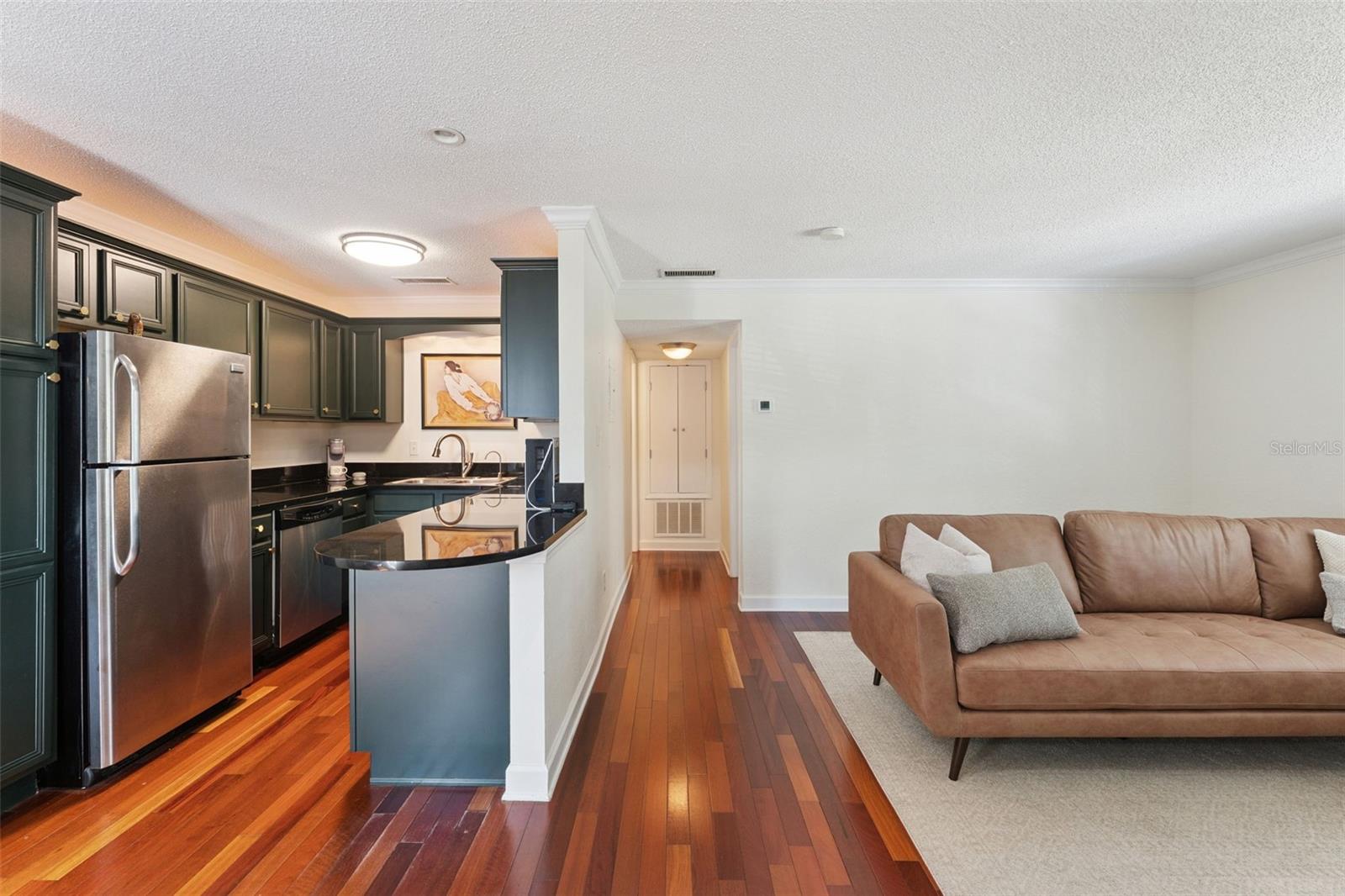 Image 3 of 18 For 4820 Conway Road 130
