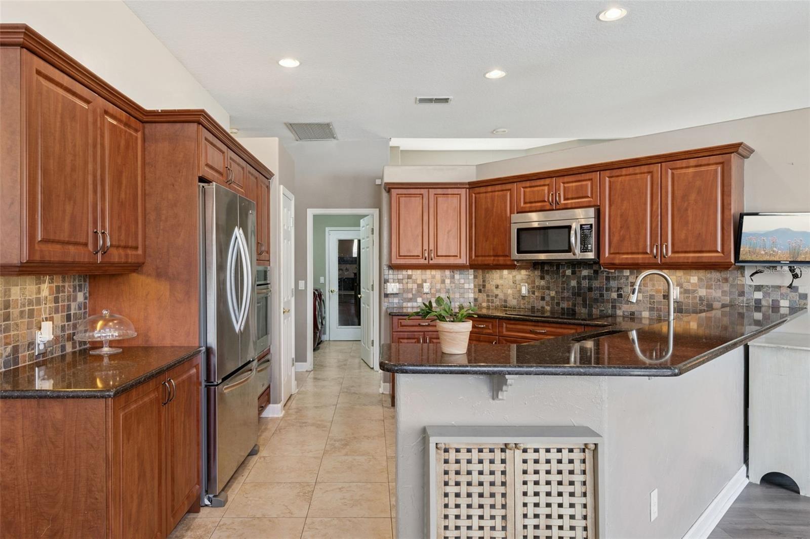 Image 12 of 39 For 8041 Monier Way