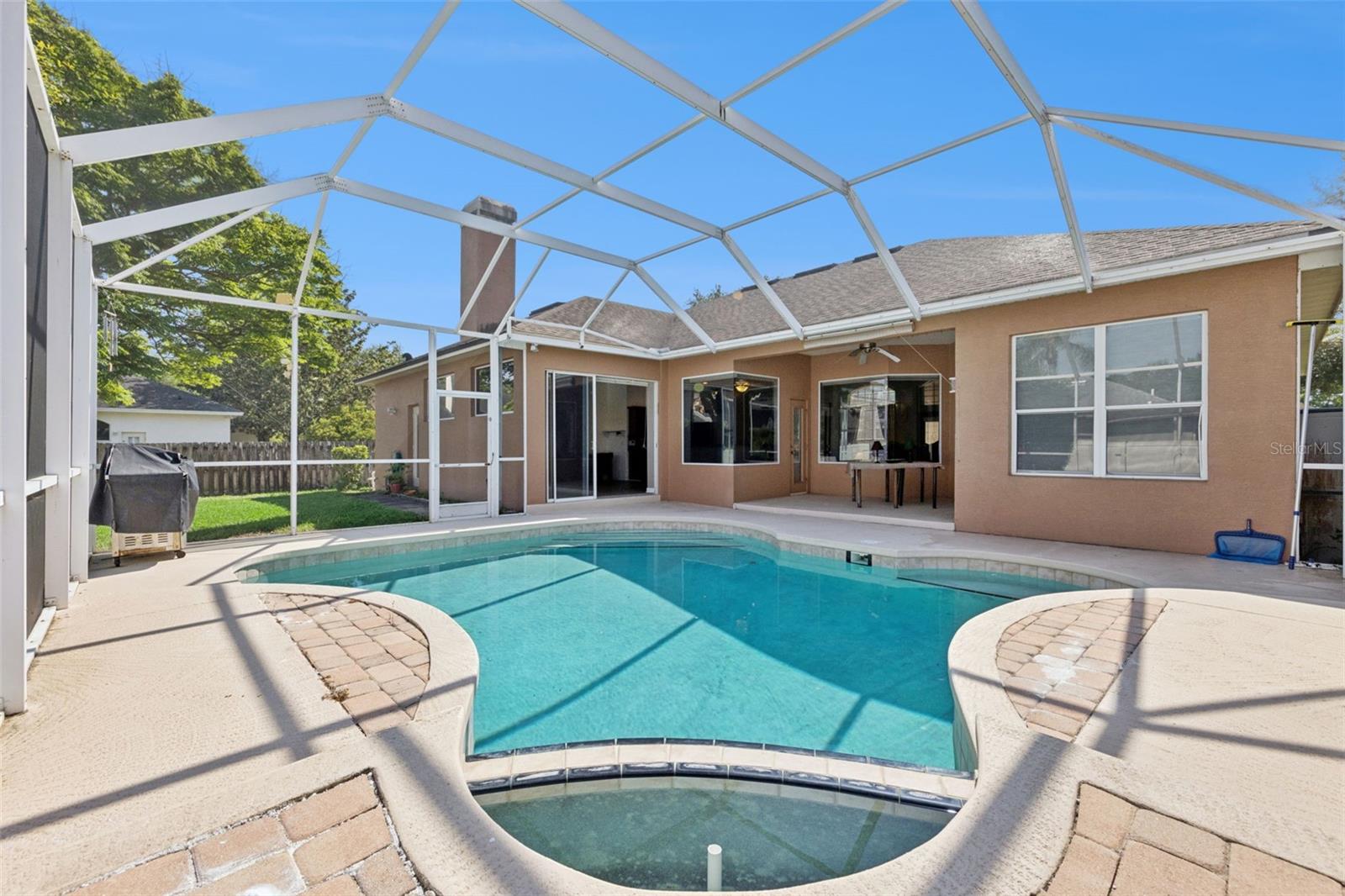 Image 33 of 39 For 8041 Monier Way