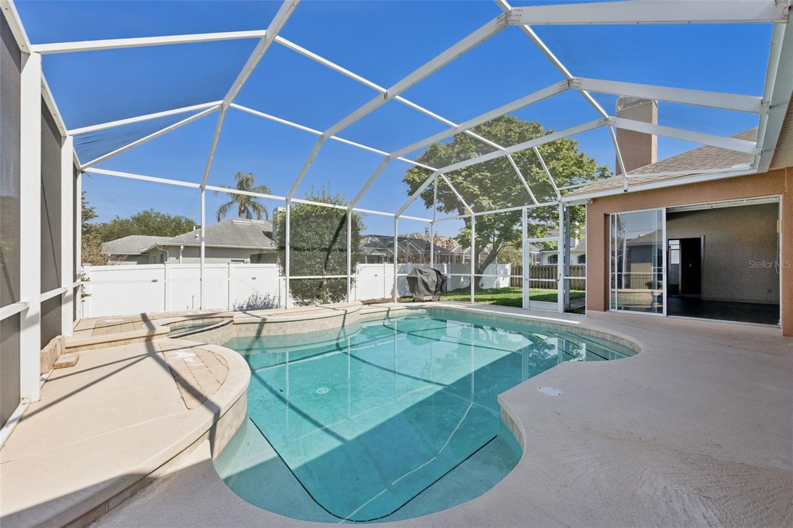 Image 34 of 39 For 8041 Monier Way