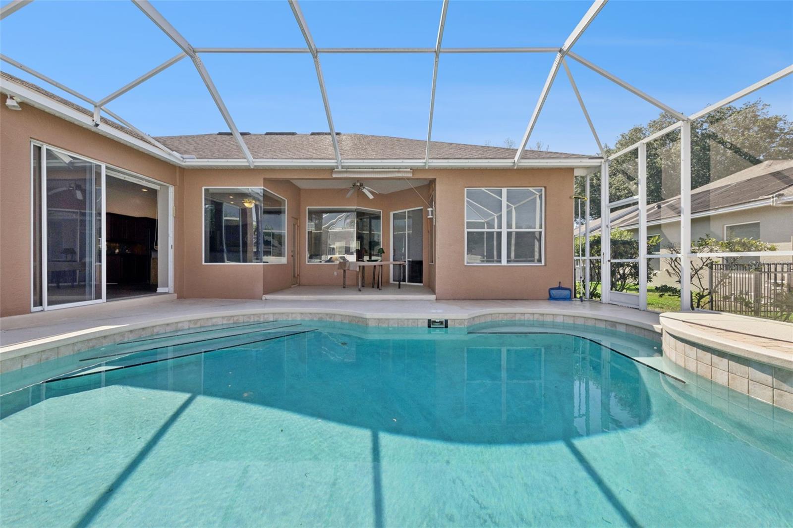 Image 36 of 39 For 8041 Monier Way