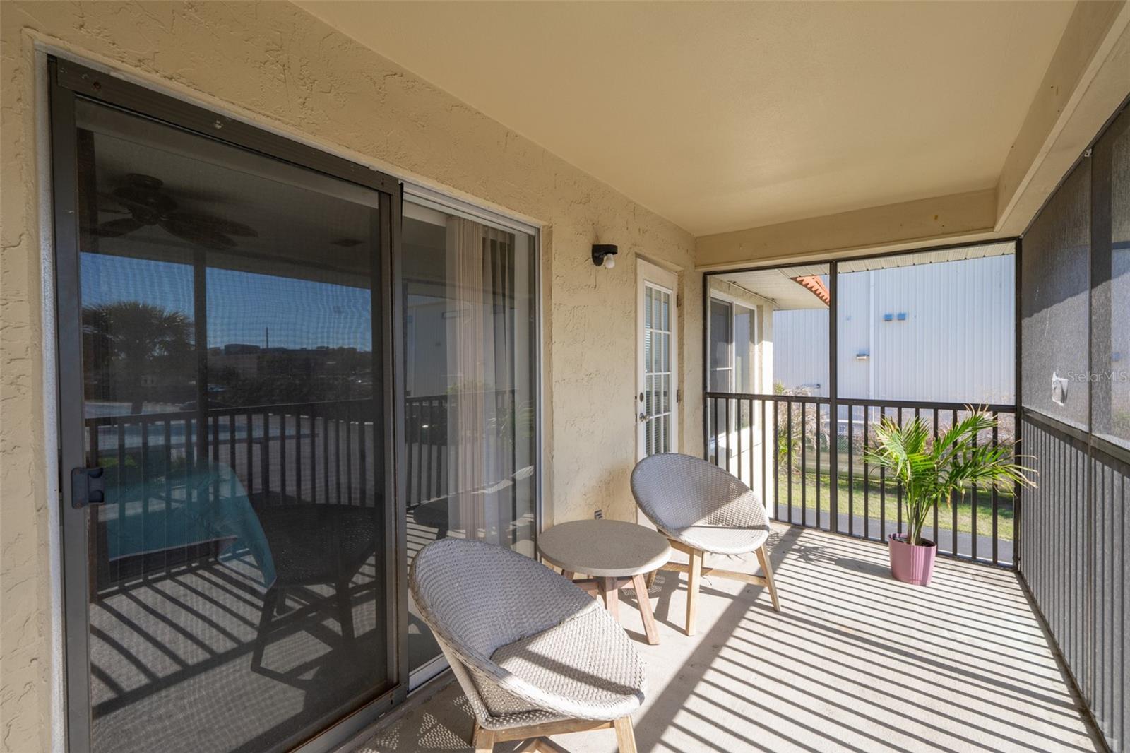 Image 24 of 37 For 201 Saint Lucie Lane 706