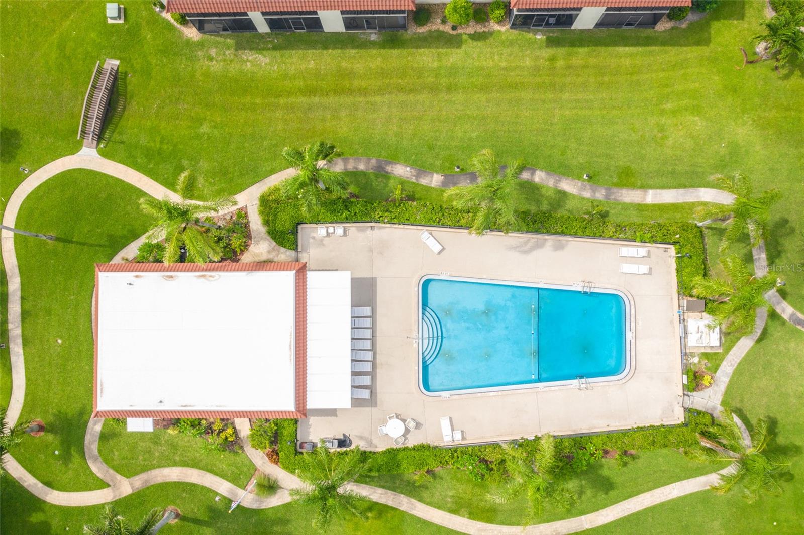 Image 25 of 37 For 201 Saint Lucie Lane 706