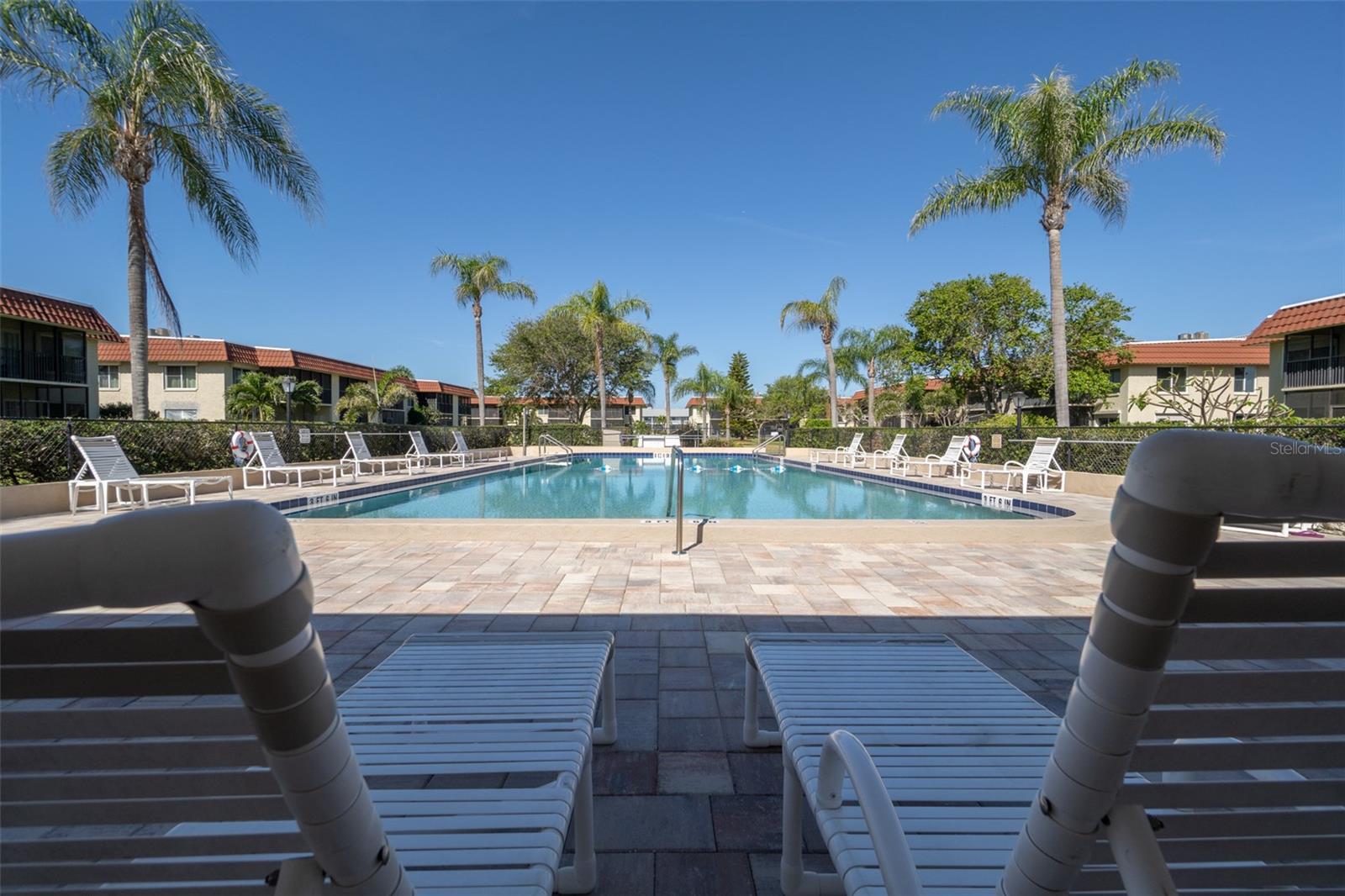 Image 27 of 37 For 201 Saint Lucie Lane 706