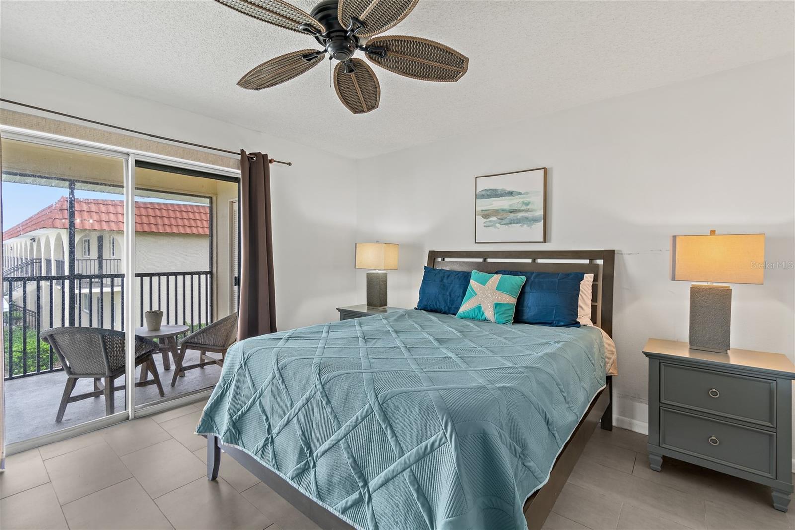 Image 7 of 37 For 201 Saint Lucie Lane 706