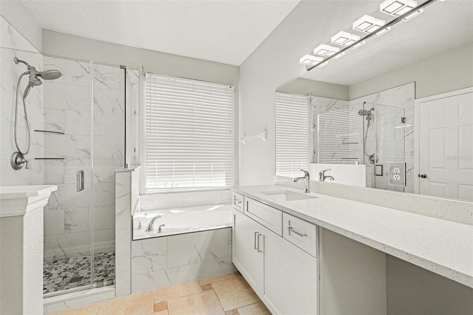 Image 9 of 16 For 531 Cressa Circle