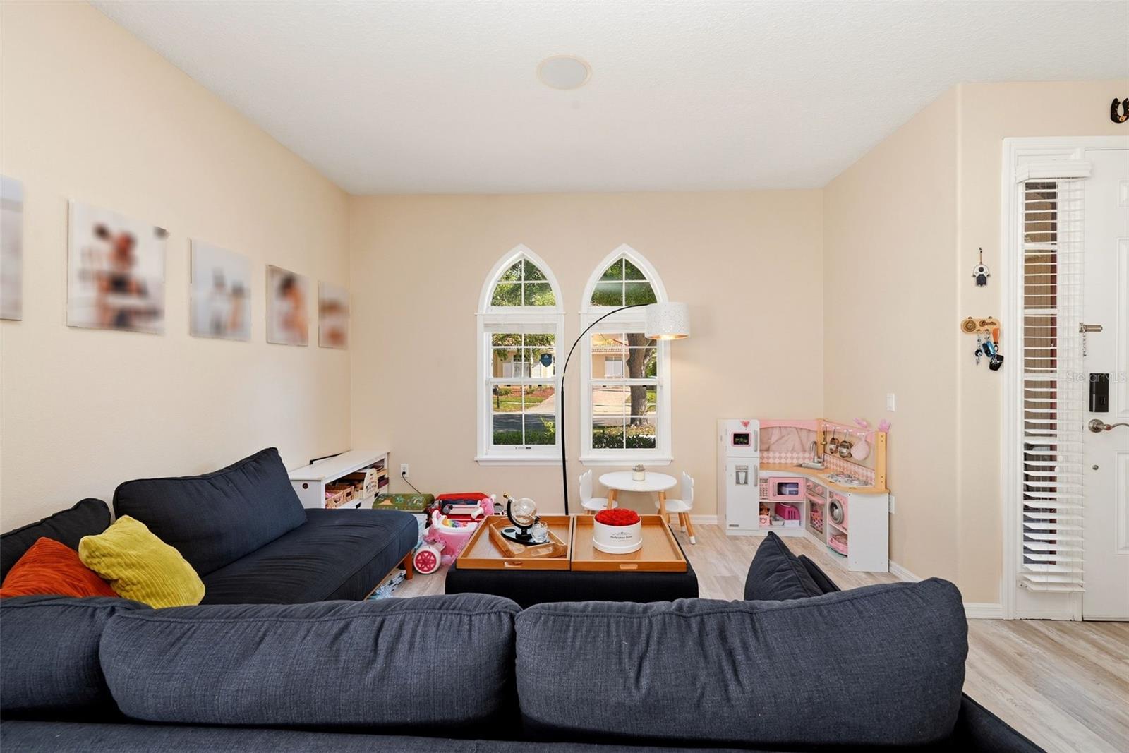 Image 14 of 60 For 1028 Lascala Drive