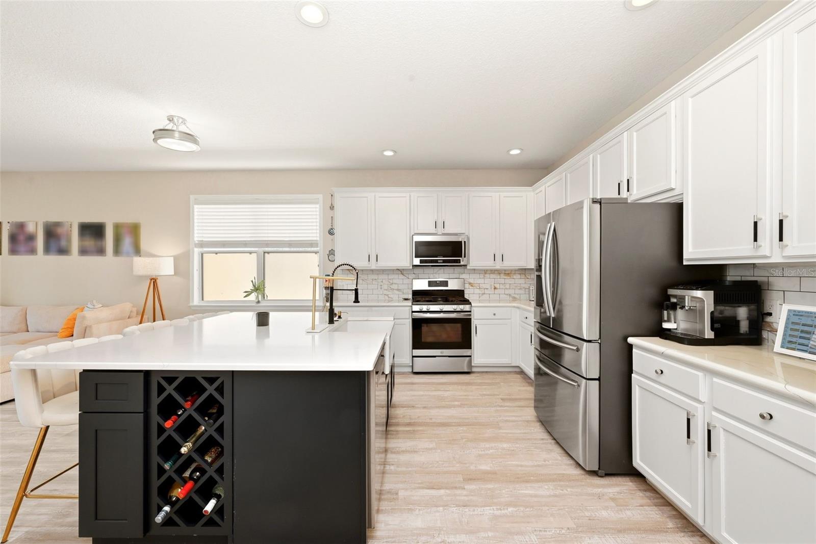 Image 21 of 60 For 1028 Lascala Drive