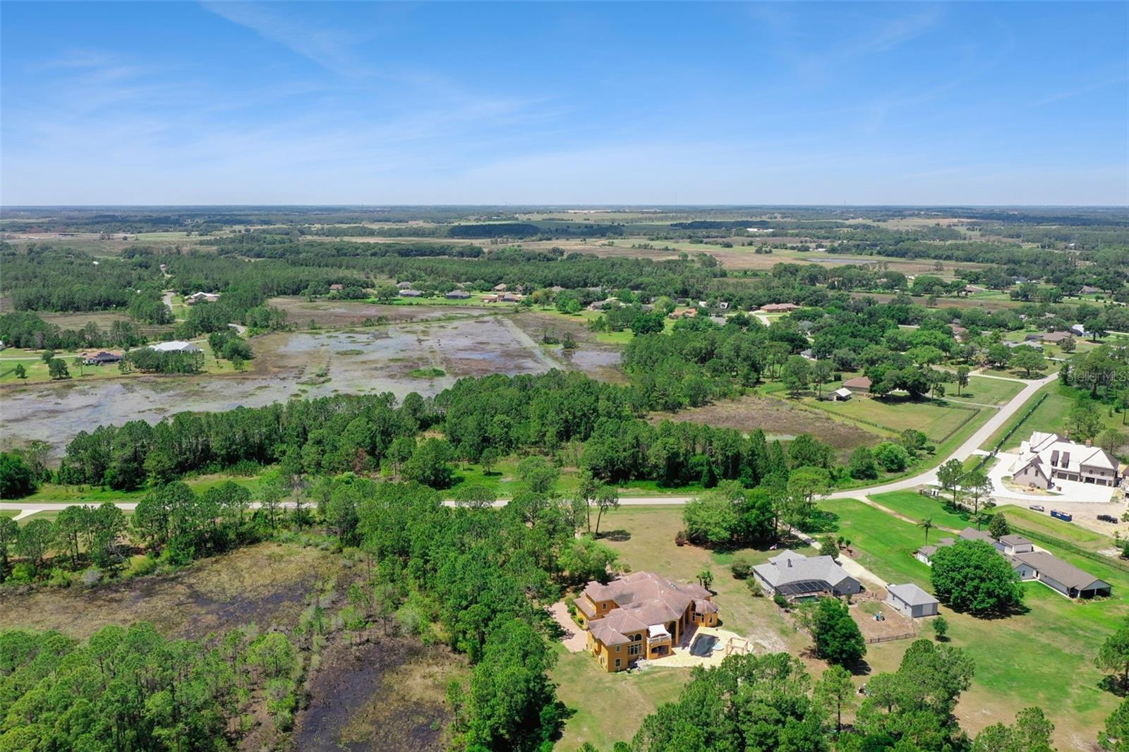 Image 17 of 35 For 11031 Arrowtree Boulevard