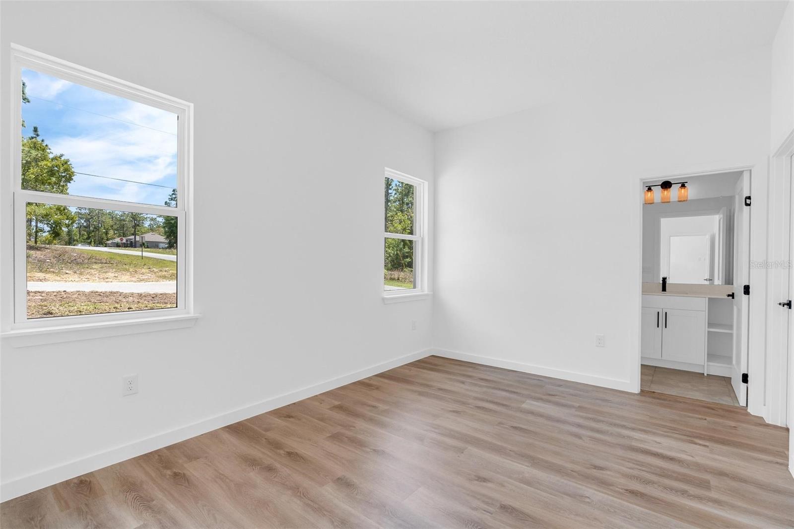 Image 19 of 49 For 8812 Lansen Way