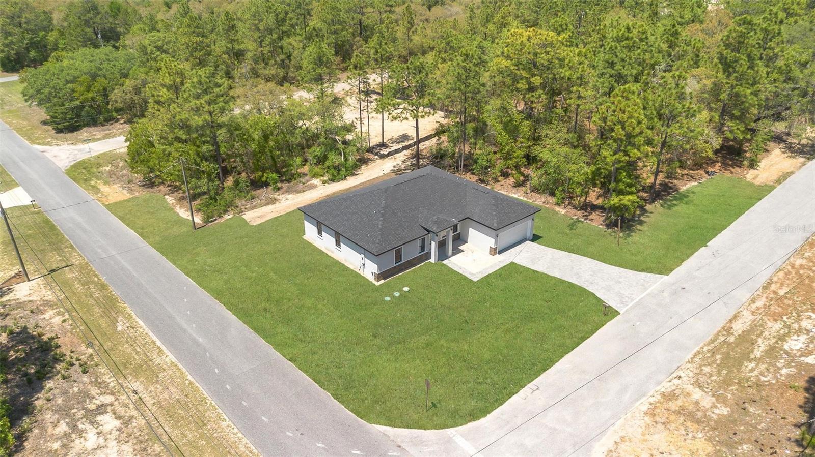 Image 2 of 49 For 8812 Lansen Way