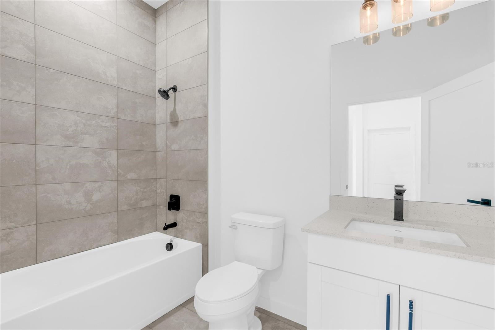 Image 21 of 49 For 8812 Lansen Way