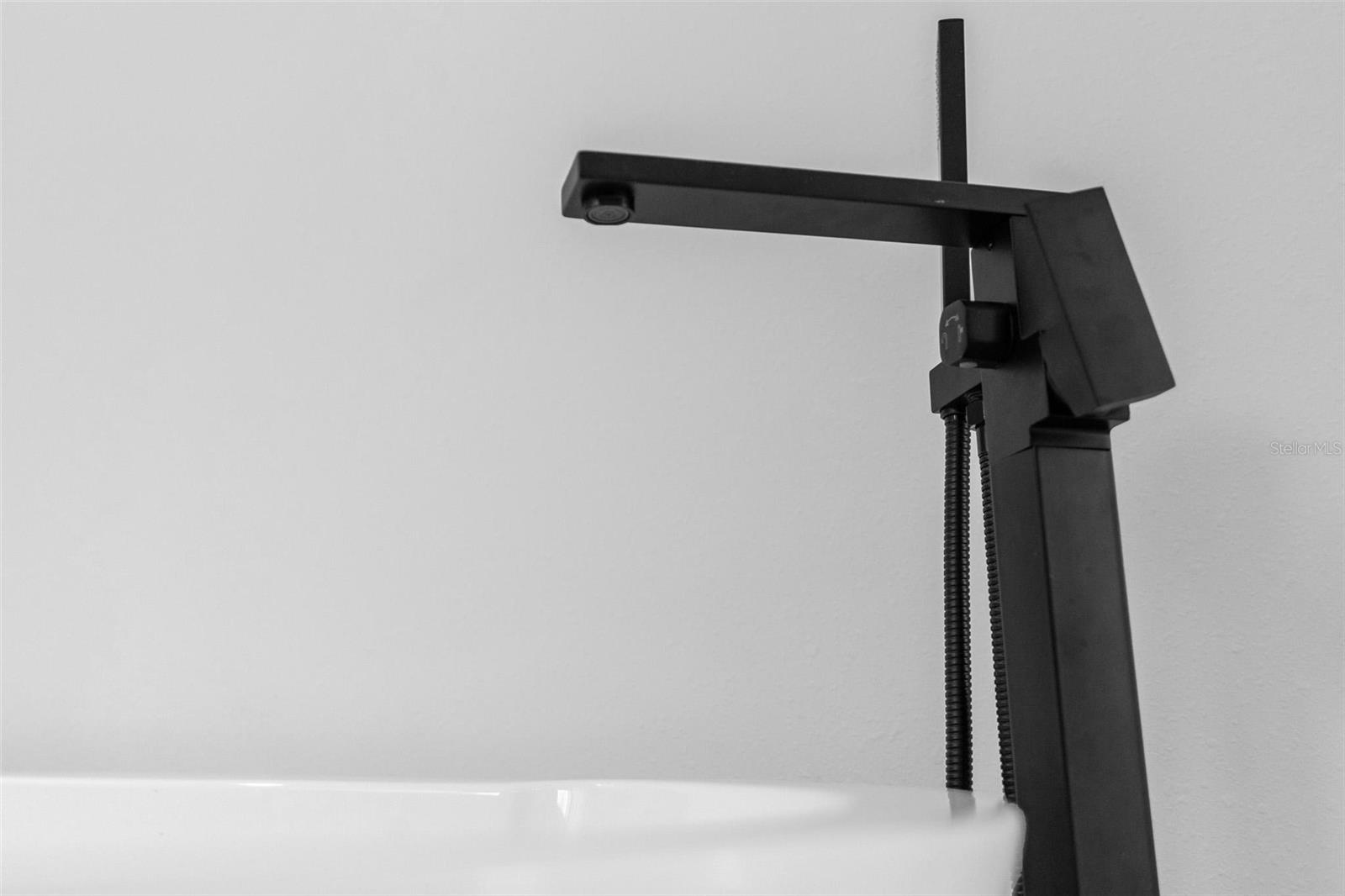 Image 30 of 49 For 8812 Lansen Way