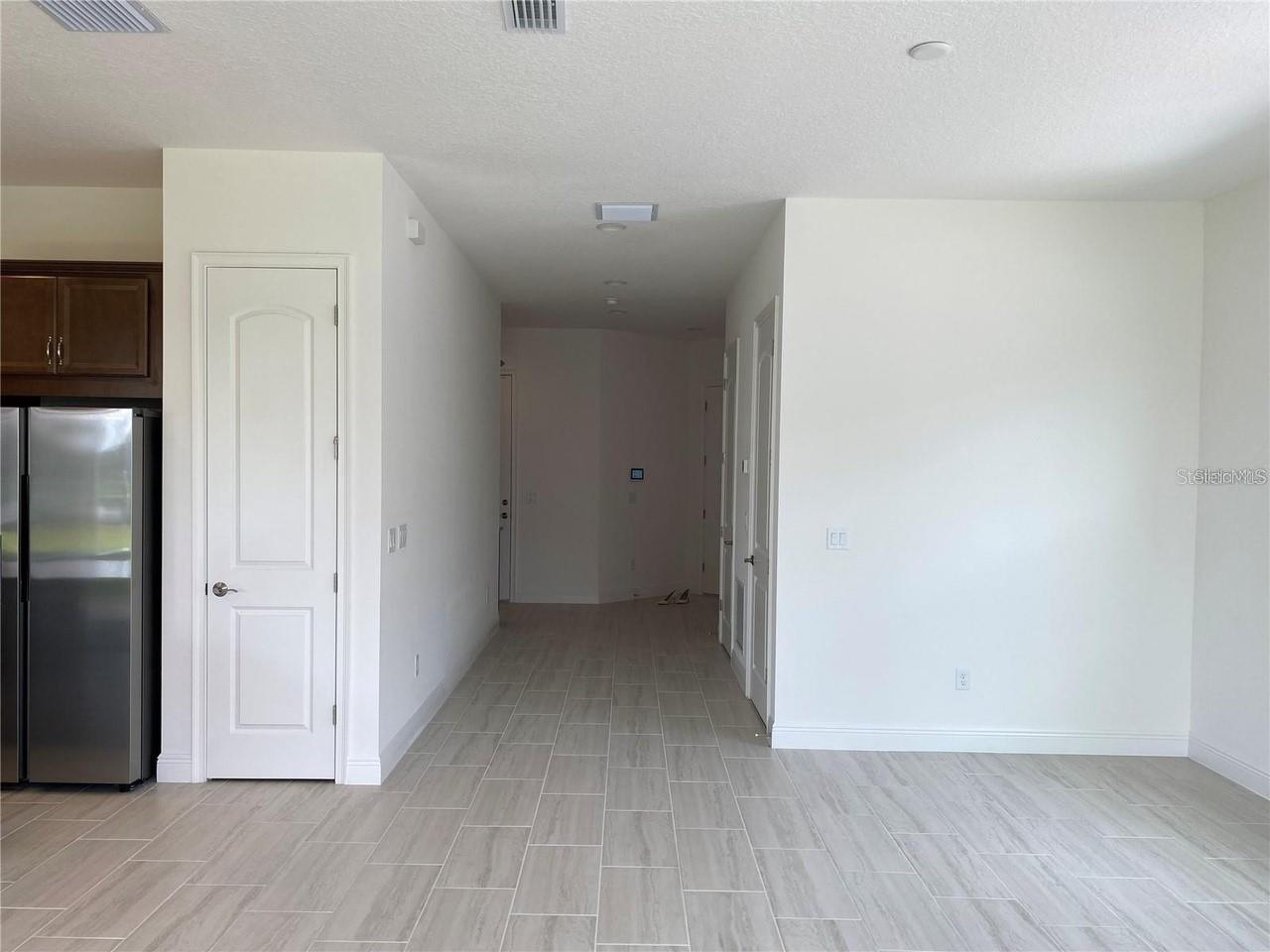 Image 12 of 14 For 8112 Mabury Lane