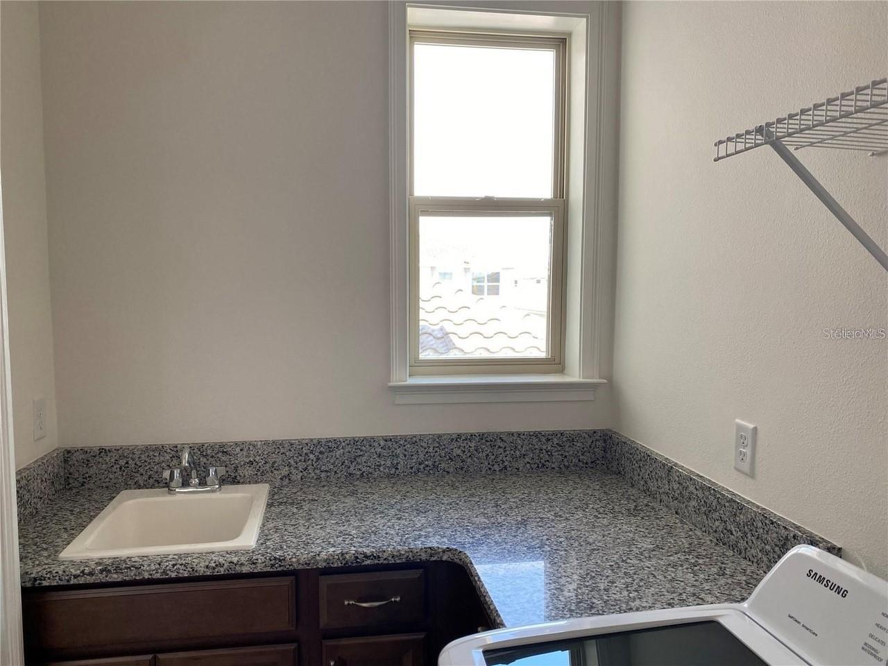 Image 13 of 14 For 8112 Mabury Lane