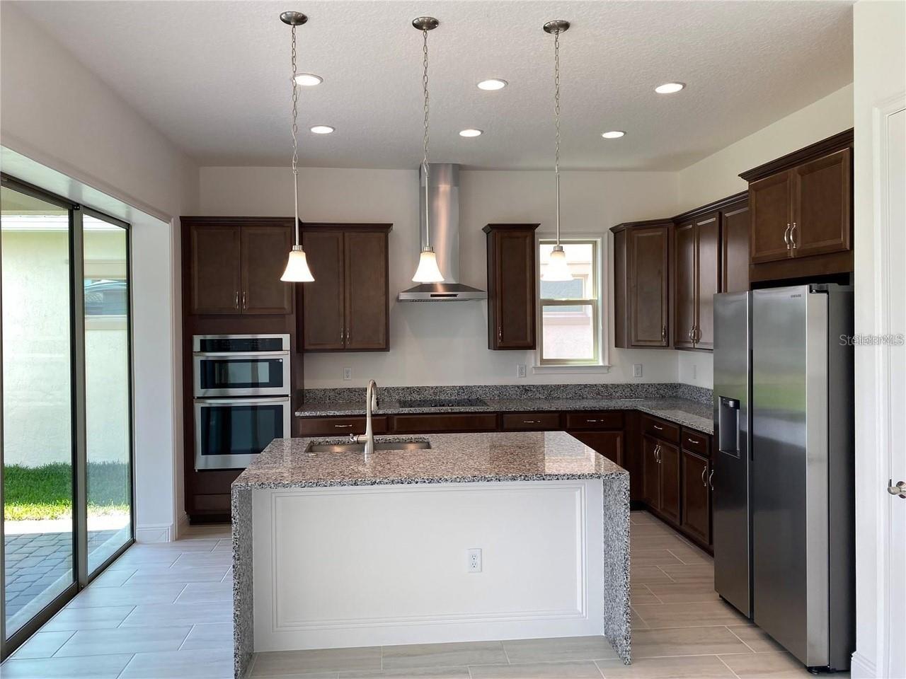 Image 4 of 14 For 8112 Mabury Lane