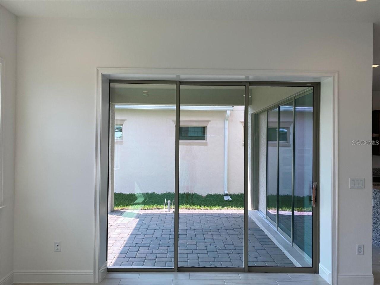 Image 9 of 14 For 8112 Mabury Lane