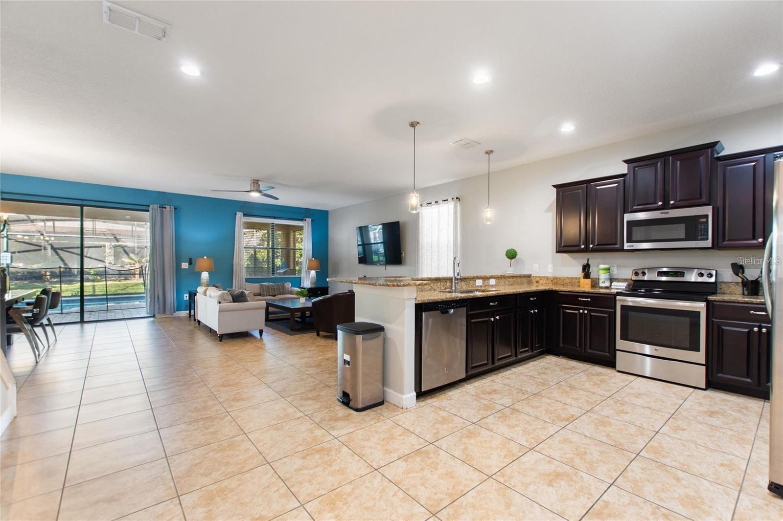 Image 3 of 10 For 1454 Myrtlewood Street