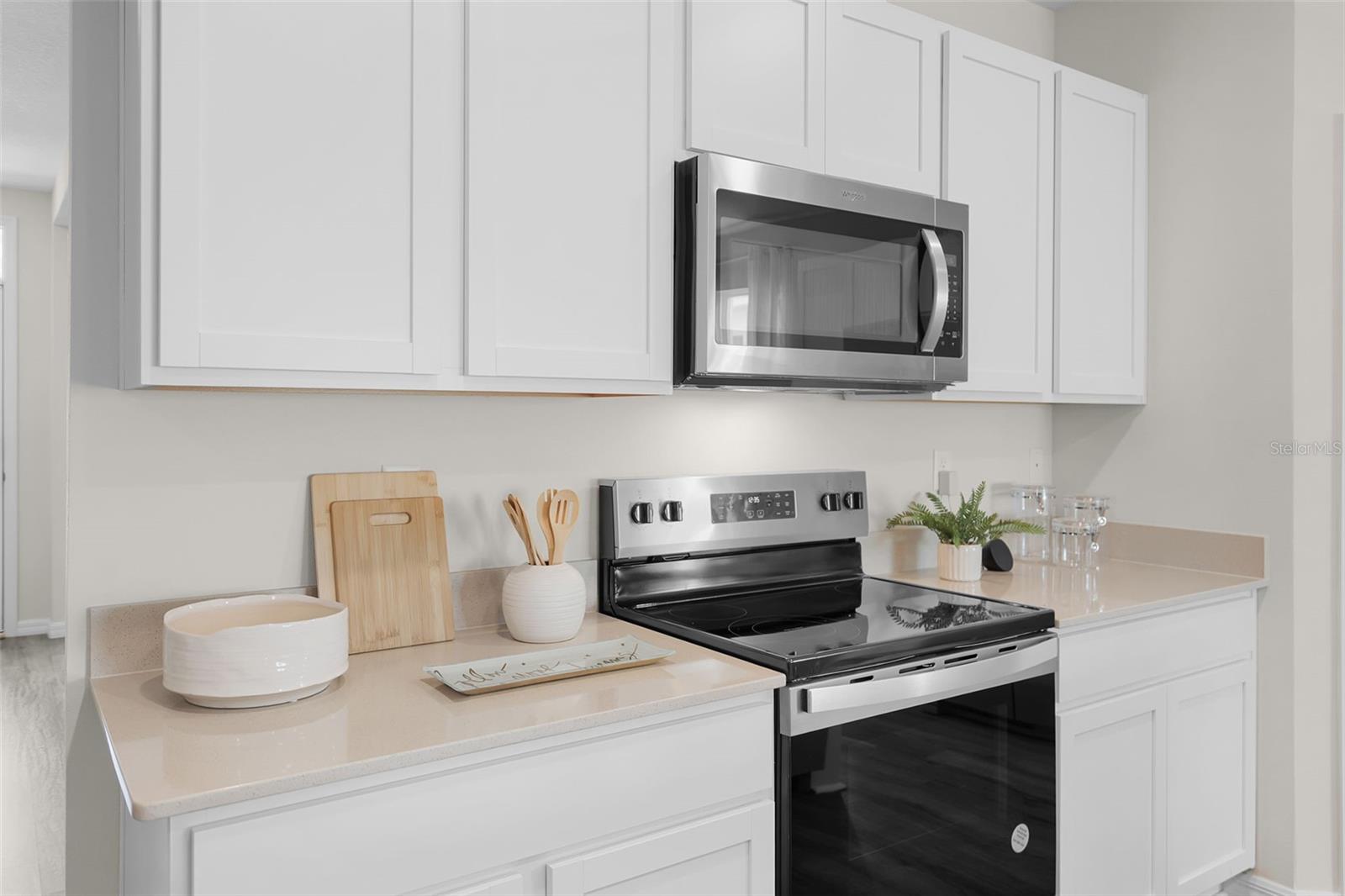 Image 4 of 34 For 8583 Cape Fox Cove