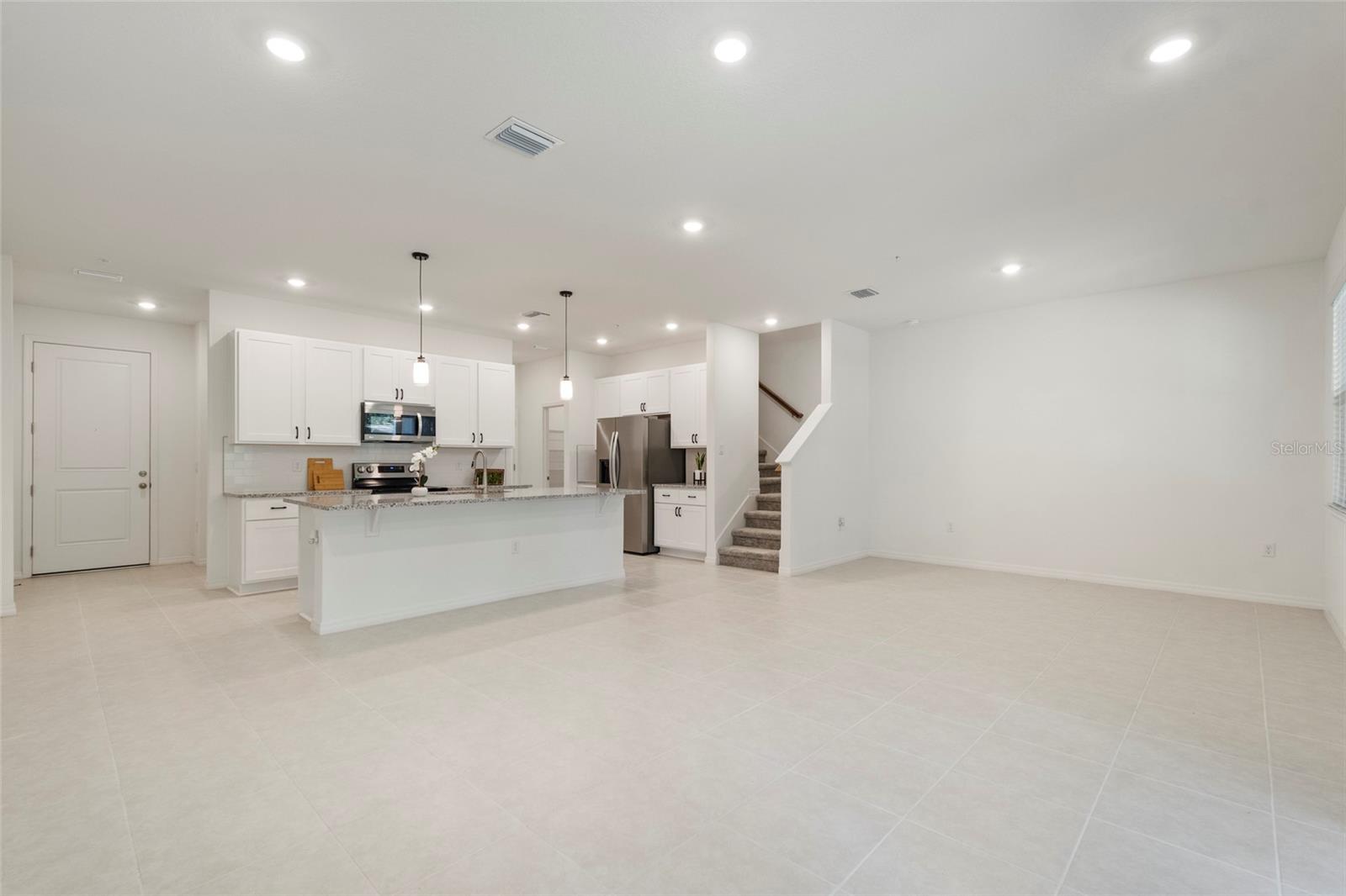 Image 12 of 50 For 5273 Luisa Court