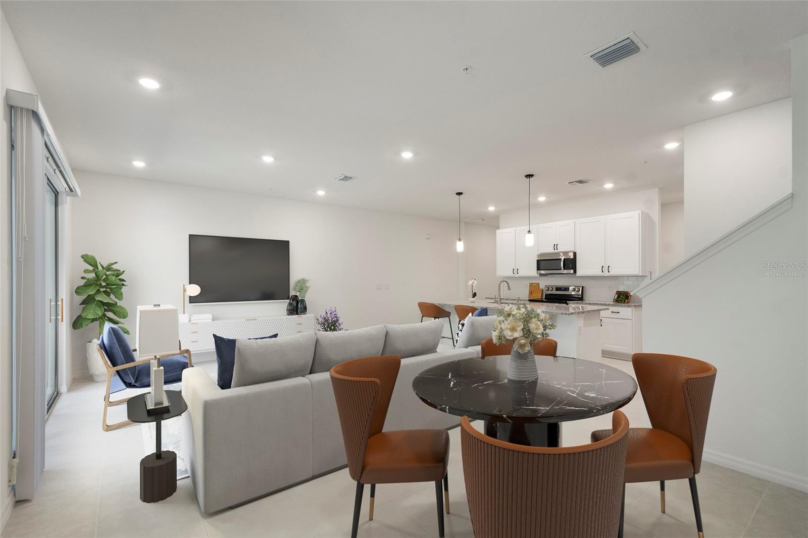 Image 14 of 50 For 5273 Luisa Court