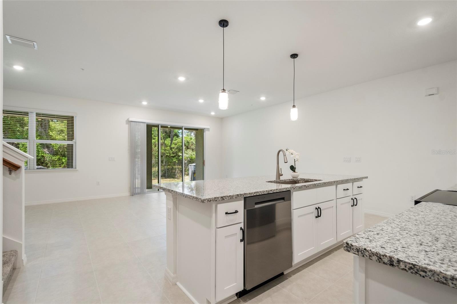 Image 18 of 50 For 5273 Luisa Court