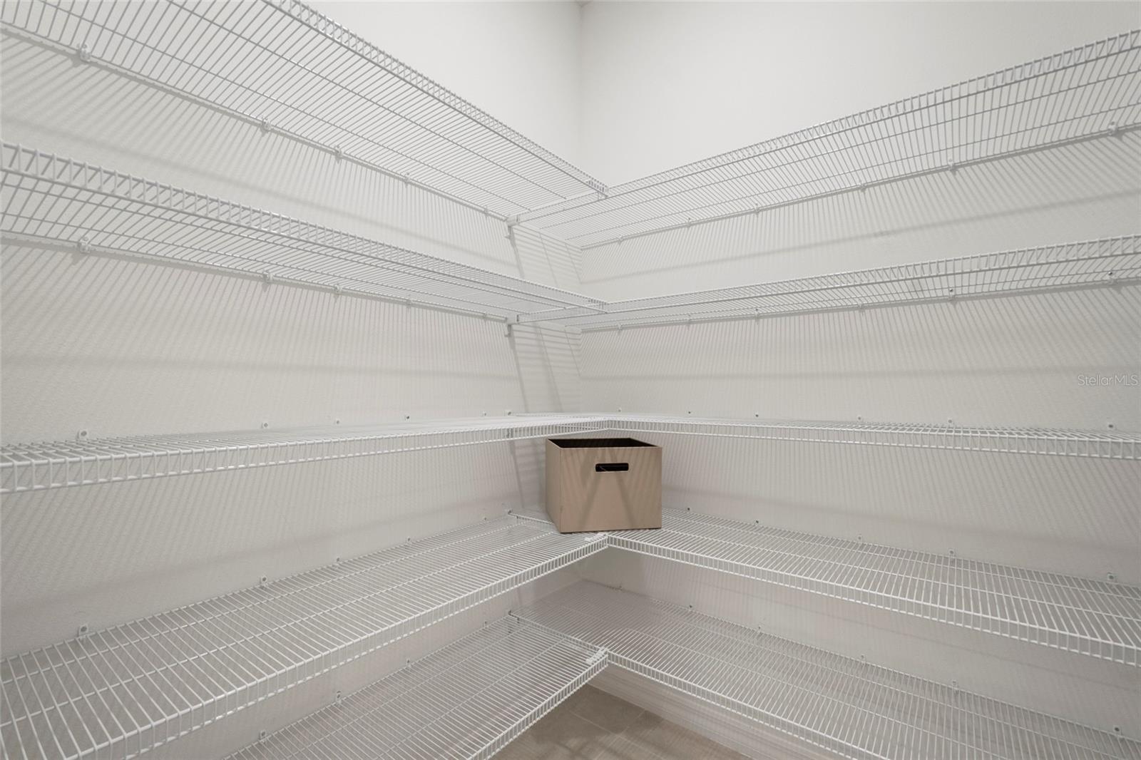 Image 20 of 50 For 5273 Luisa Court