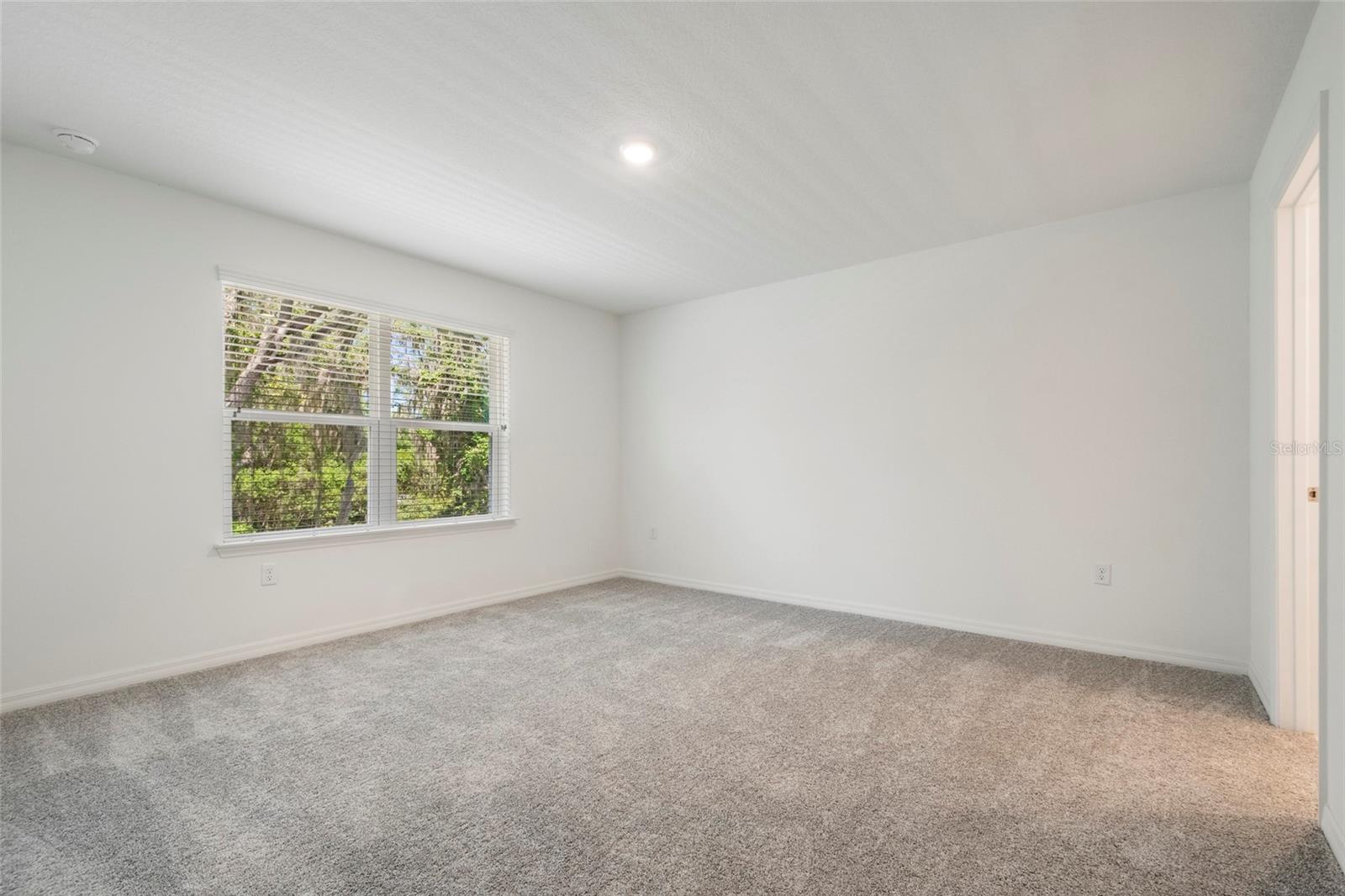 Image 26 of 50 For 5273 Luisa Court