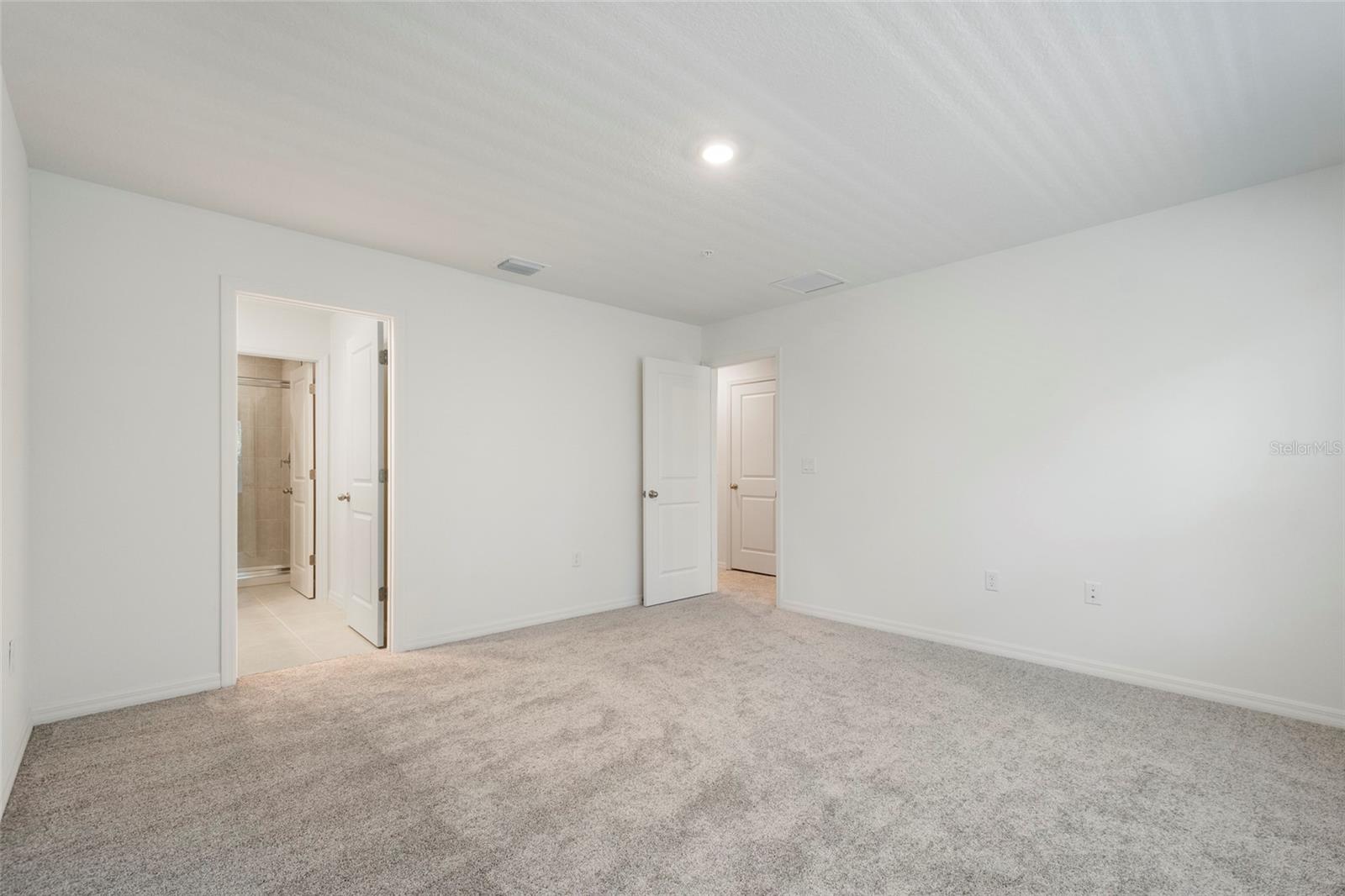 Image 28 of 50 For 5273 Luisa Court