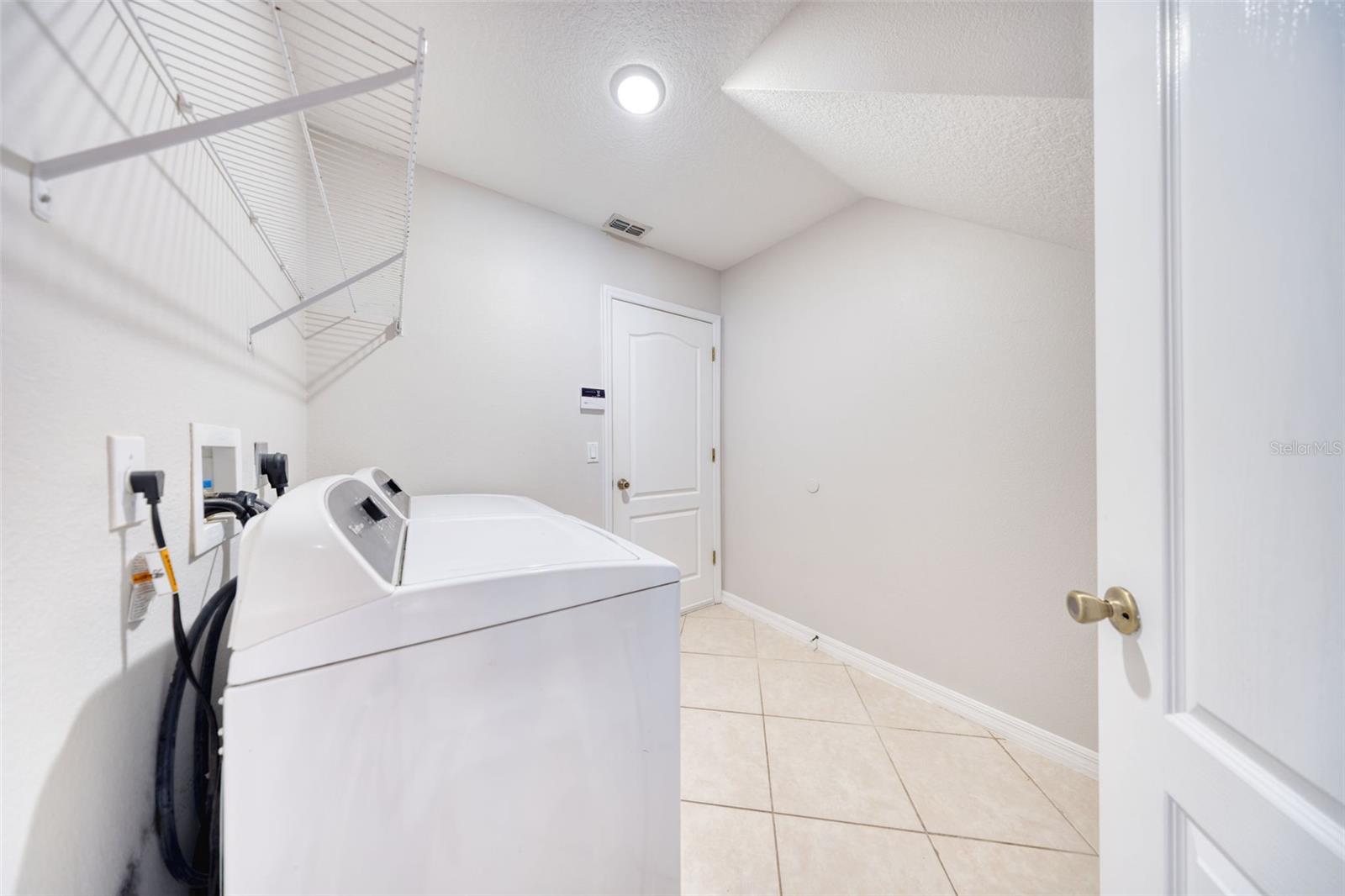 Image 33 of 37 For 1445 Bent Oaks Boulevard