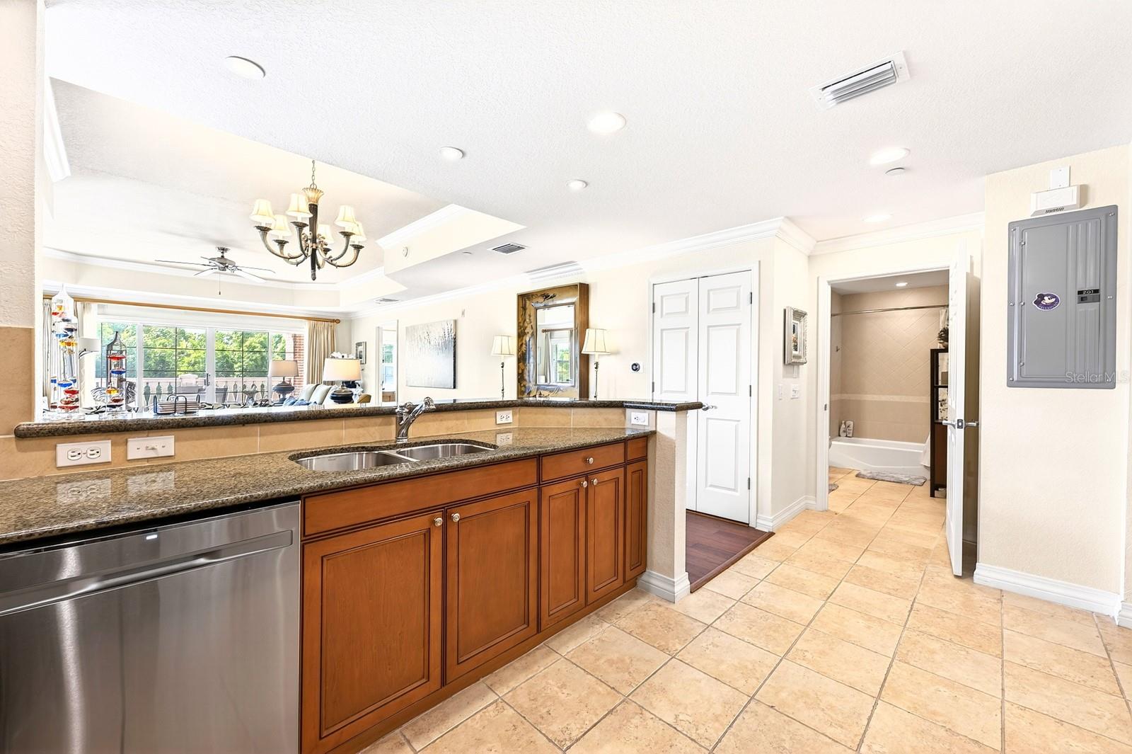 Image 13 of 35 For 7612 Cabana Court 201