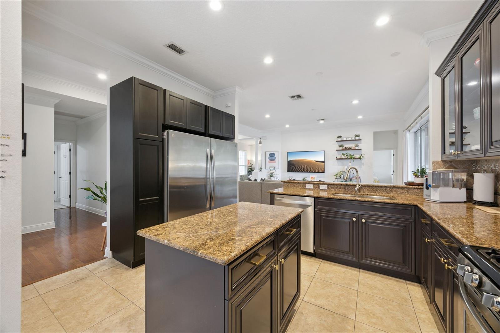 Image 17 of 65 For 5427 Nagami Drive