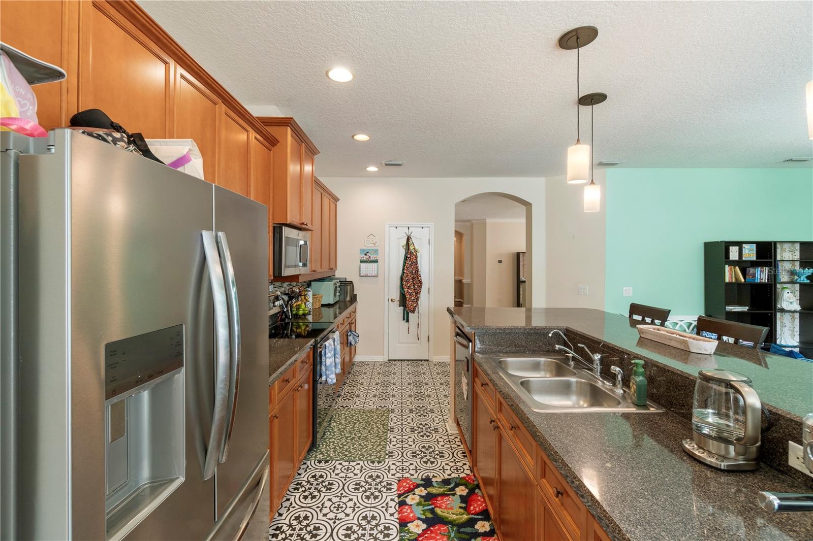 Image 10 of 31 For 6897 Northwich Drive