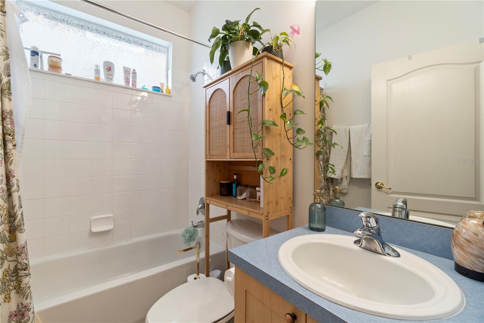 Image 19 of 31 For 6897 Northwich Drive