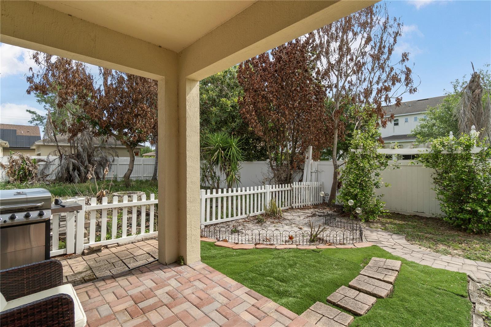 Image 22 of 31 For 6897 Northwich Drive