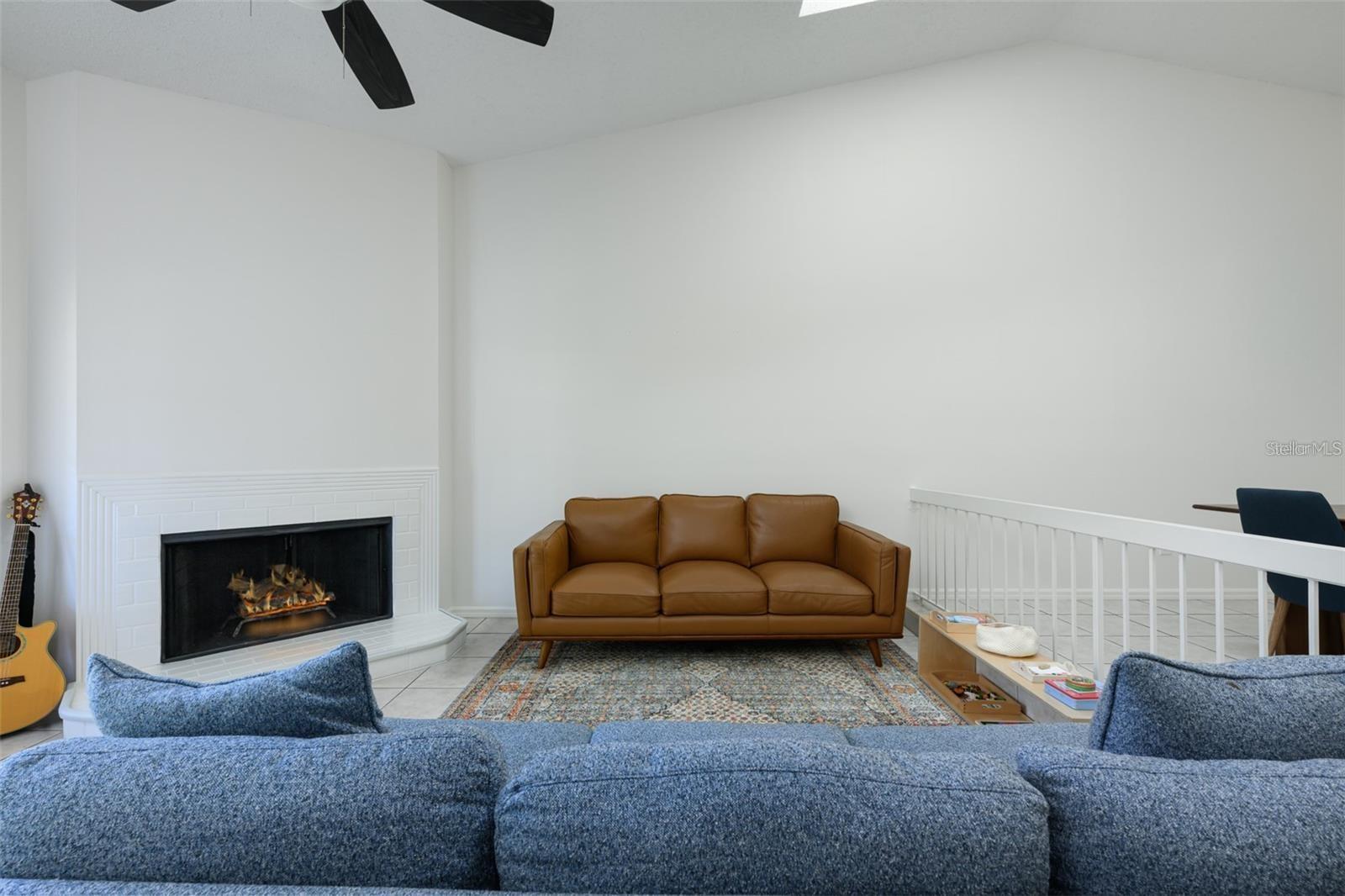 Image 17 of 32 For 2383 Sun Valley Circle 2383