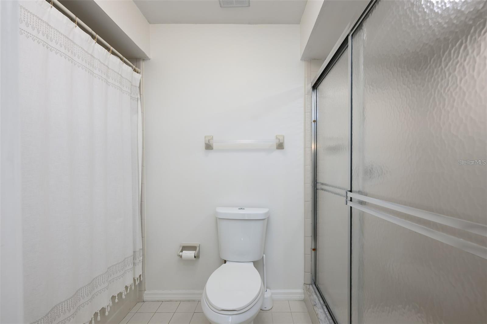 Image 30 of 32 For 2383 Sun Valley Circle 2383