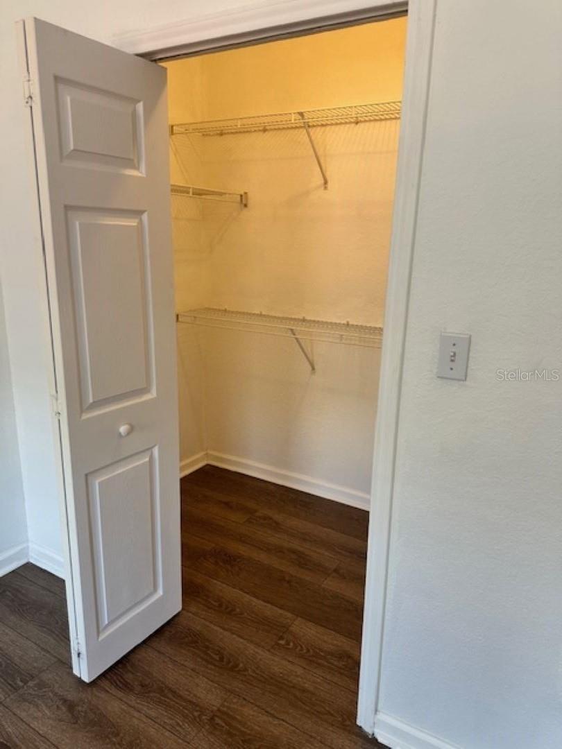 Image 10 of 34 For 911 Orange Avenue 520