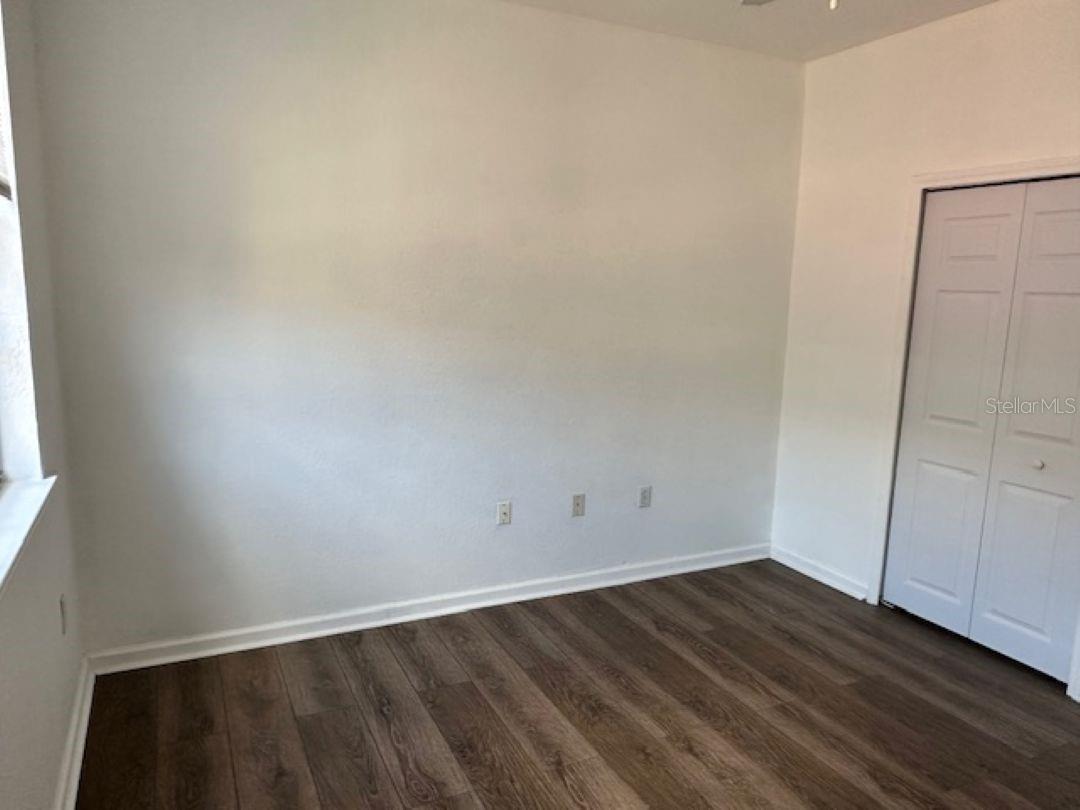 Image 12 of 34 For 911 Orange Avenue 520