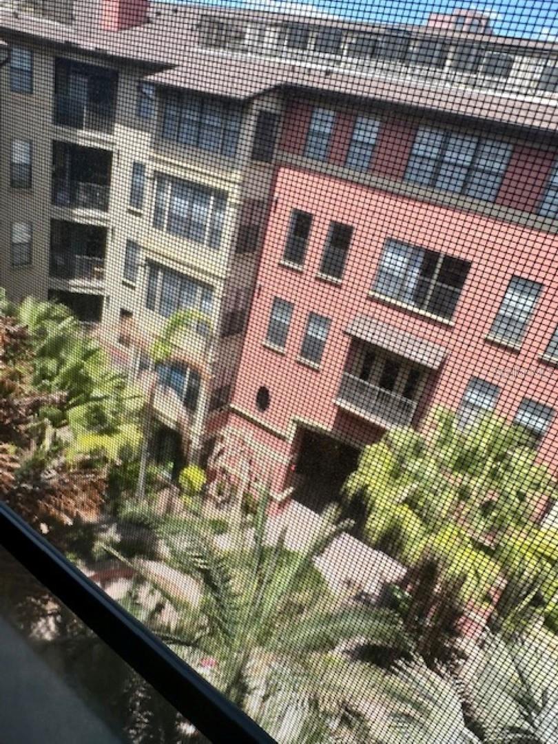 Image 15 of 34 For 911 Orange Avenue 520